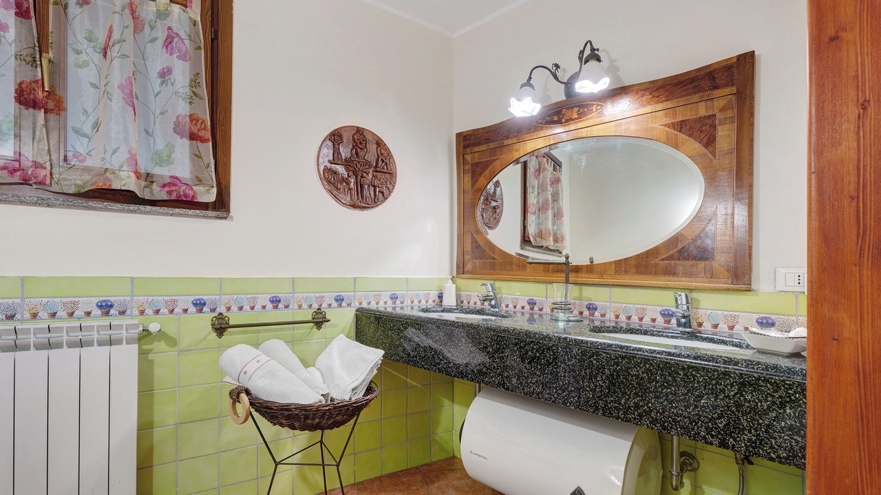 Photo of Bathroom in Vergiate