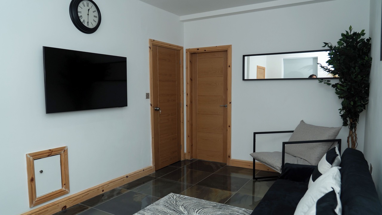 Photo of Livingroom in Failsworth