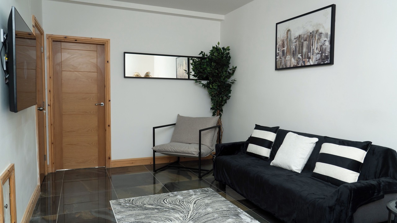 Photo of Livingroom in Failsworth