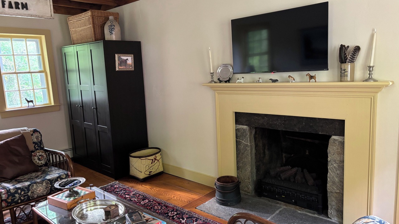 Photo of Livingroom in Lyme