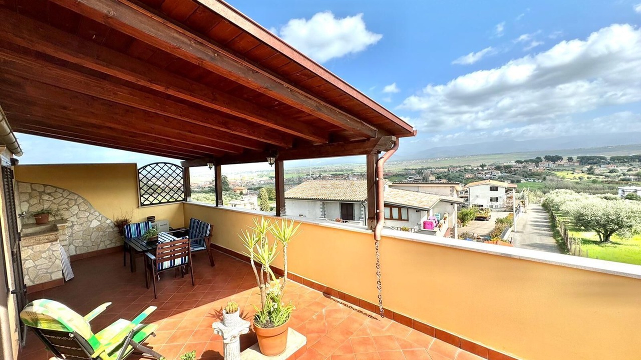 Photo of Patio Balcony in Borghesiana