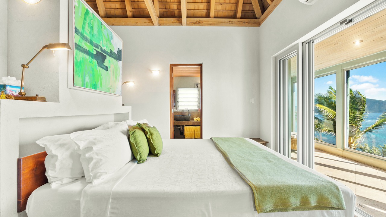 Photo of Bedroom in Spanish Town