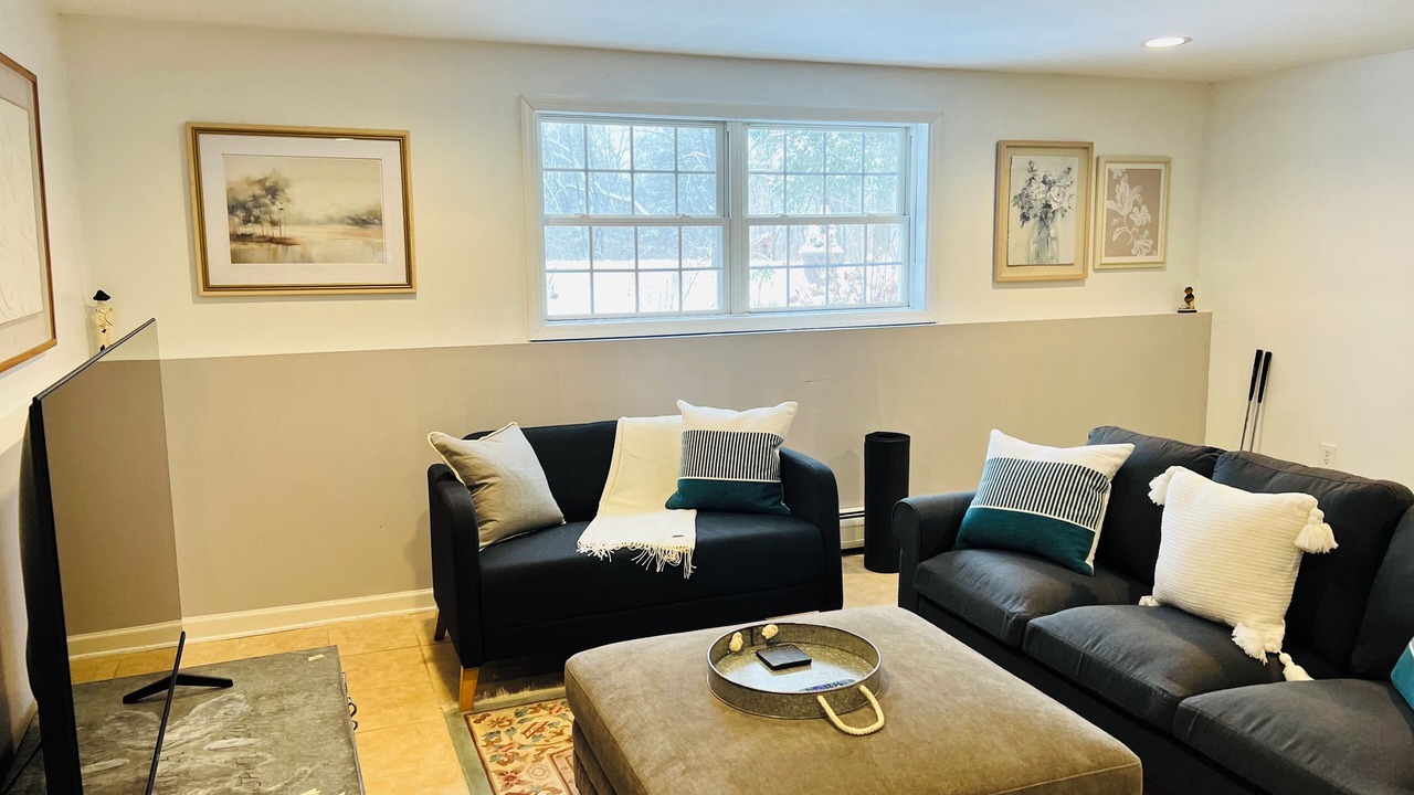 Photo of Livingroom in Accord