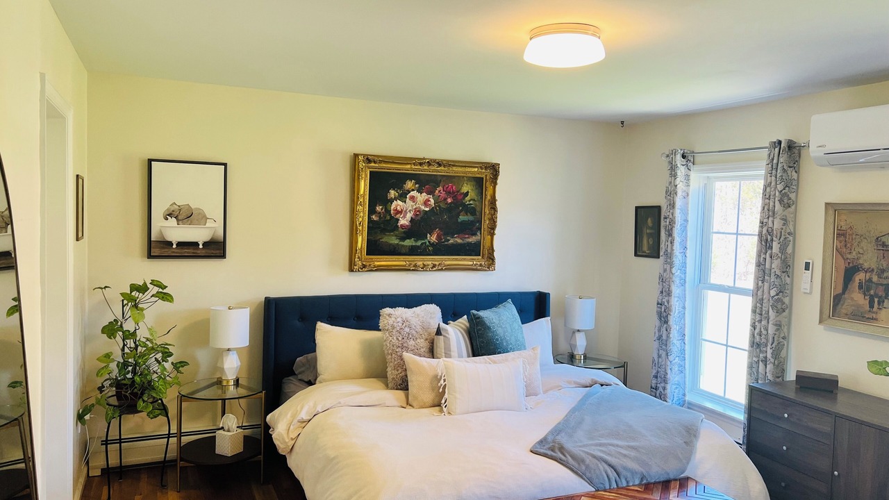 Photo of Bedroom in Accord
