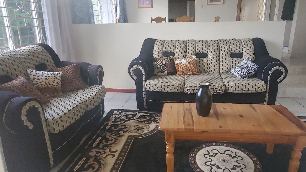 Photo of Livingroom in Yallahs