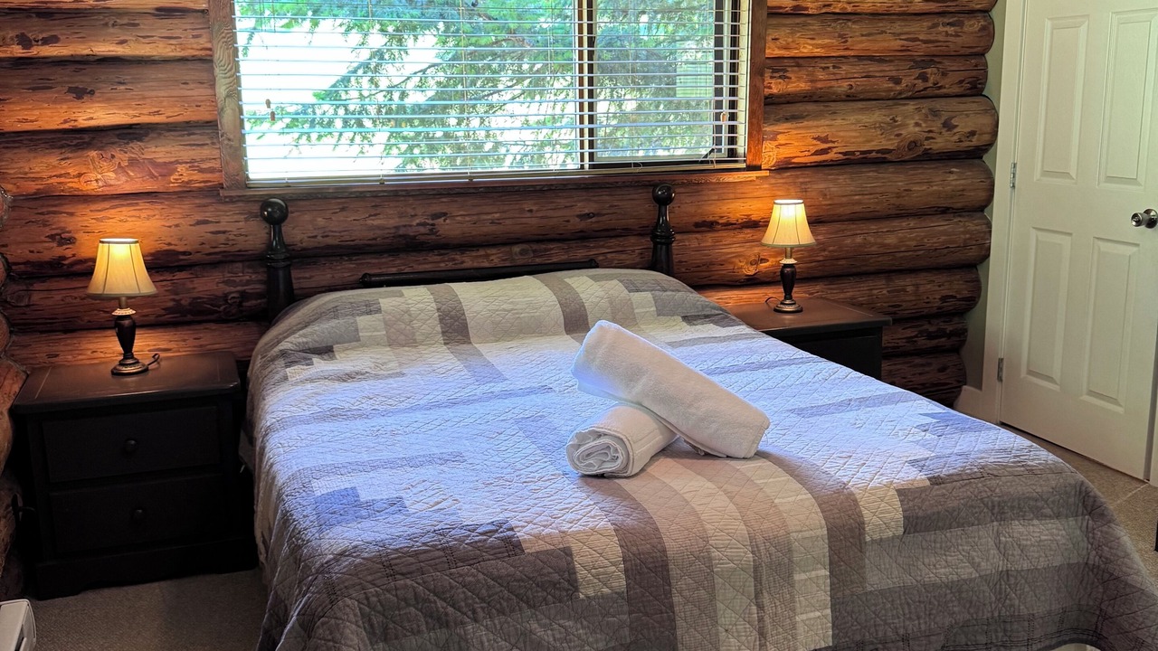 Photo of Bedroom in Anglemont
