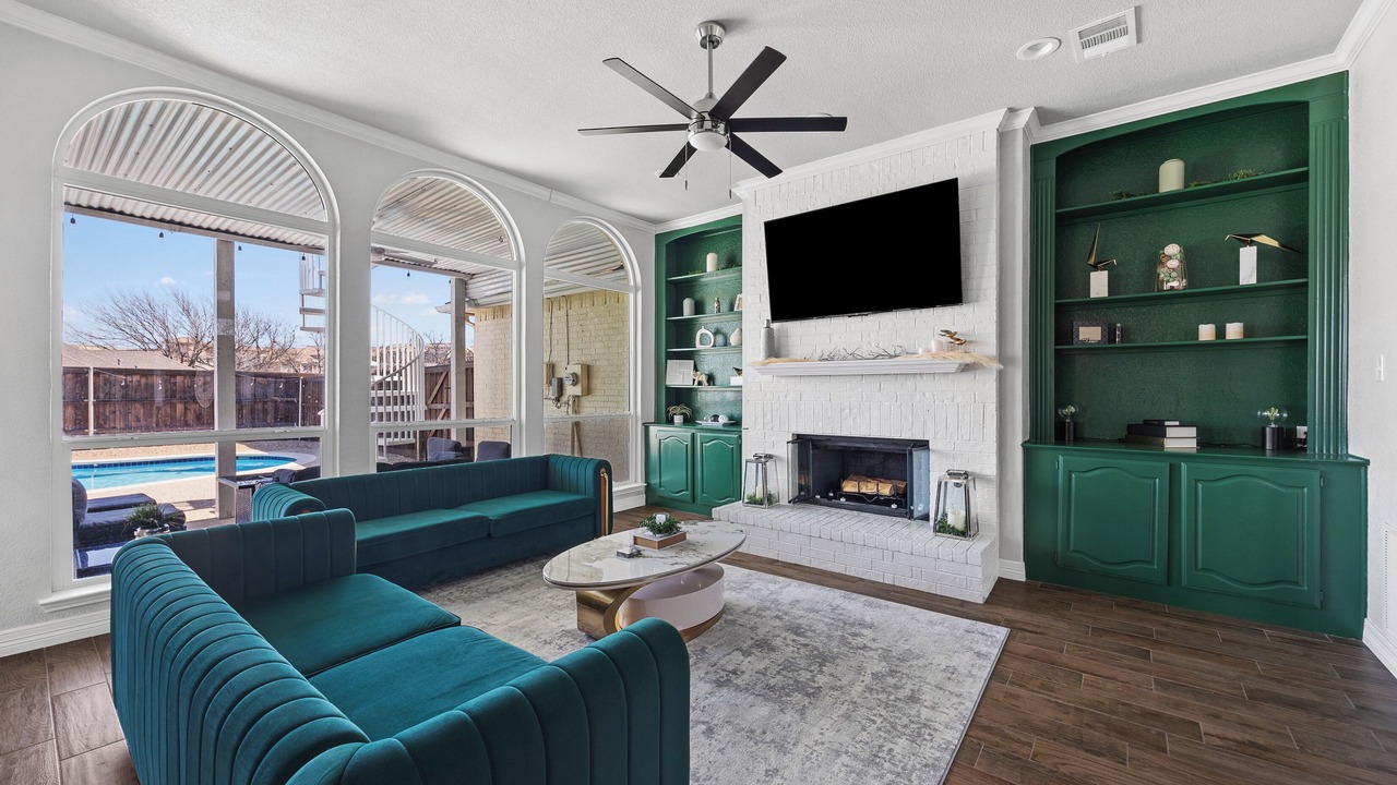 Photo of Livingroom in Rowlett