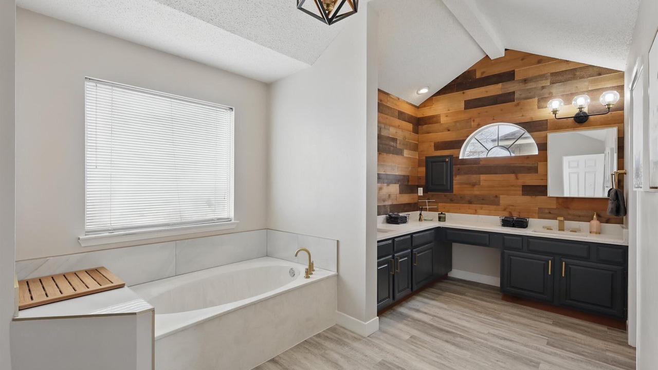 Photo of Bathroom in Flower Mound
