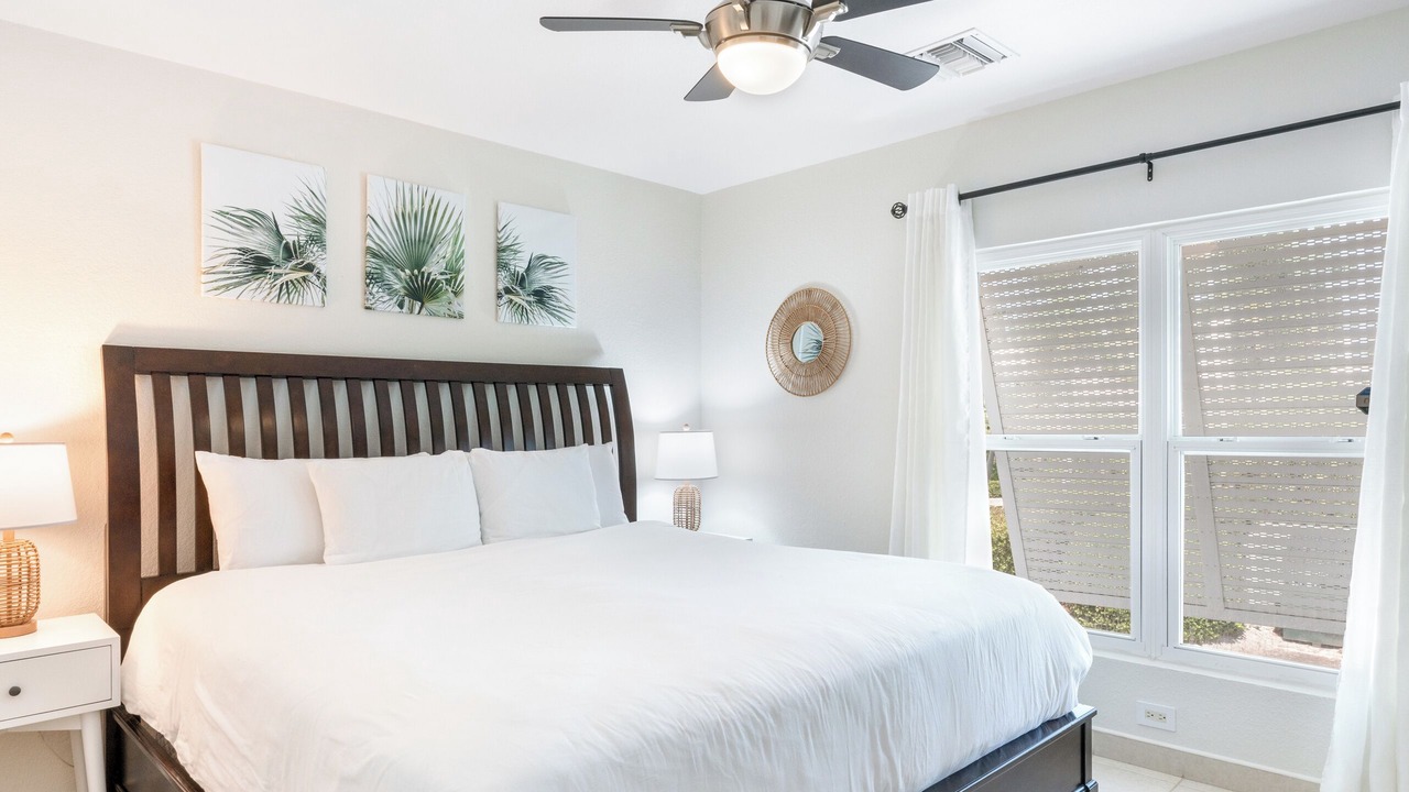 Photo of Bedroom in Rum Point