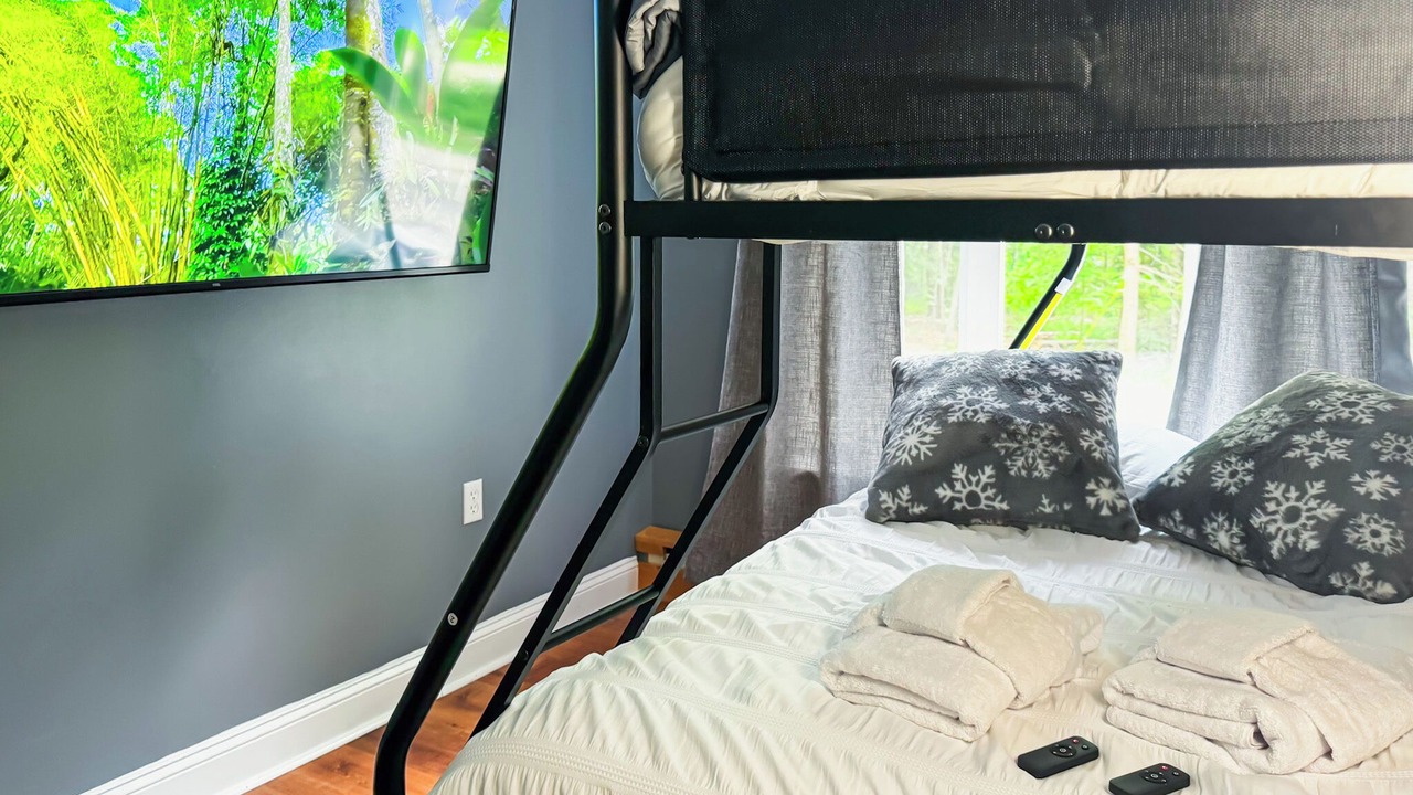 Photo of Bedroom in Conway