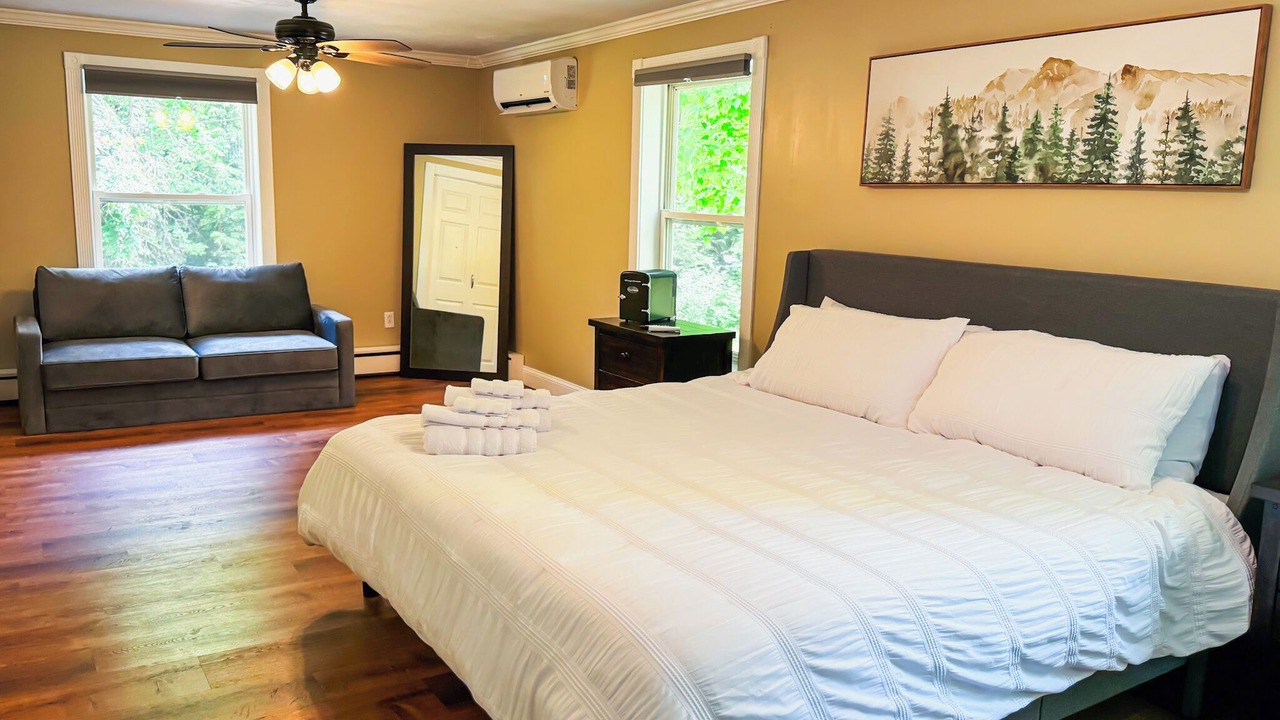 Photo of Bedroom in Conway