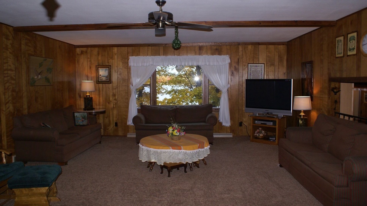 Photo of Livingroom in Watersmeet