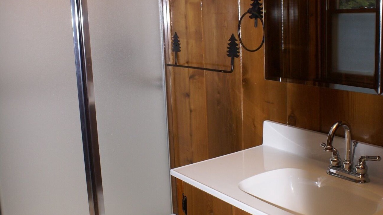 Photo of Bathroom in Watersmeet