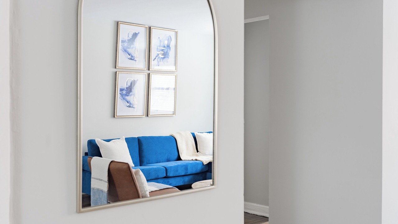 Photo of Livingroom in Rogers Park