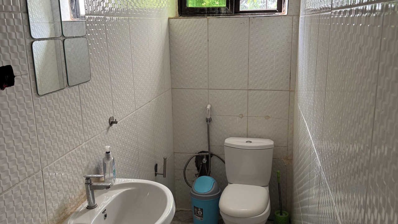 Photo of Bathroom in Freetown
