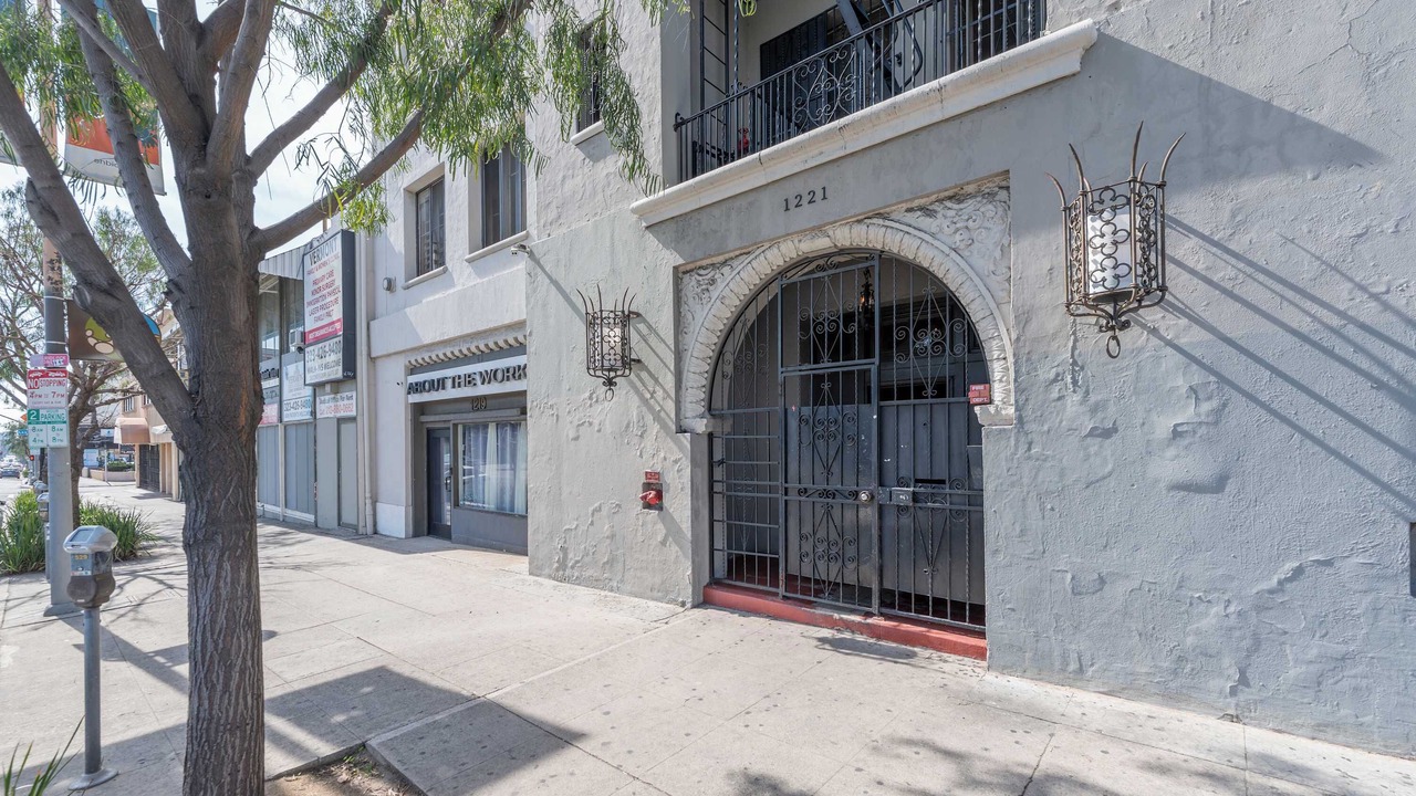 Photo of Others in East Hollywood