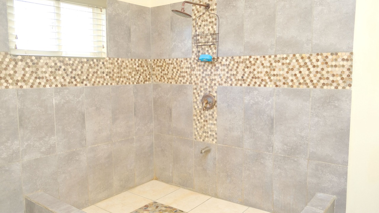 Photo of Bathroom in The Lime