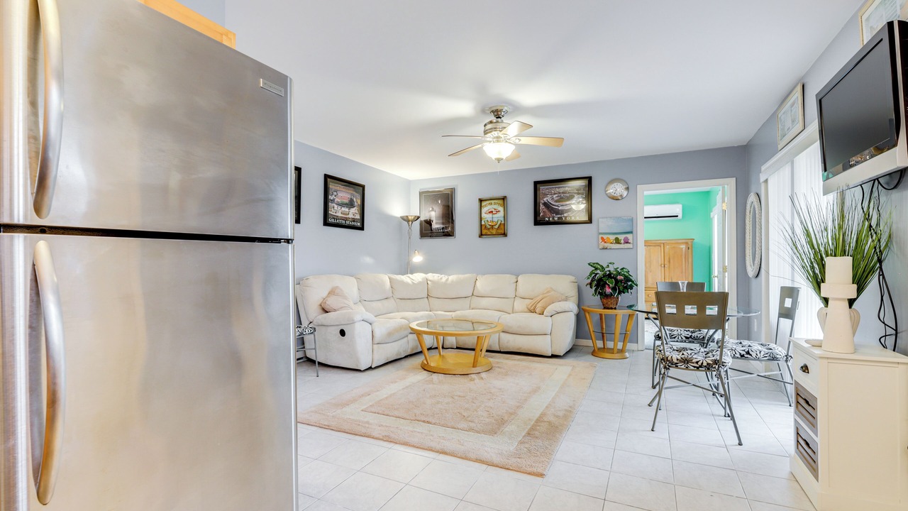 Photo of Livingroom in Groton