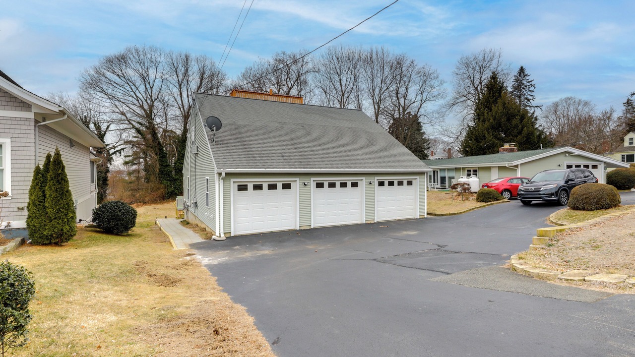 Photo of Others in Groton