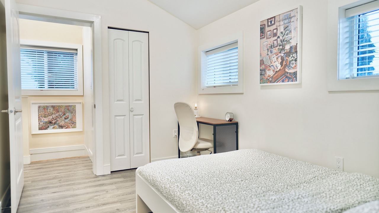 Photo of Bedroom in Fraserview