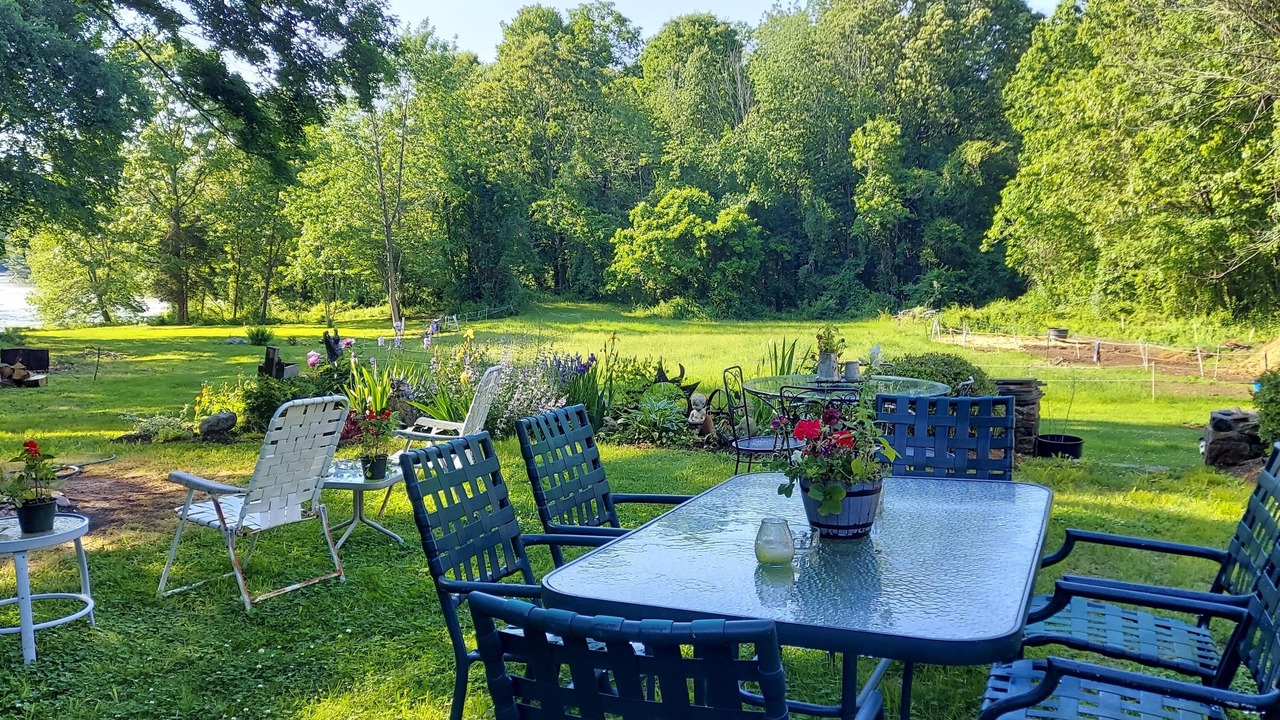 Photo of Outdoor in Clinton