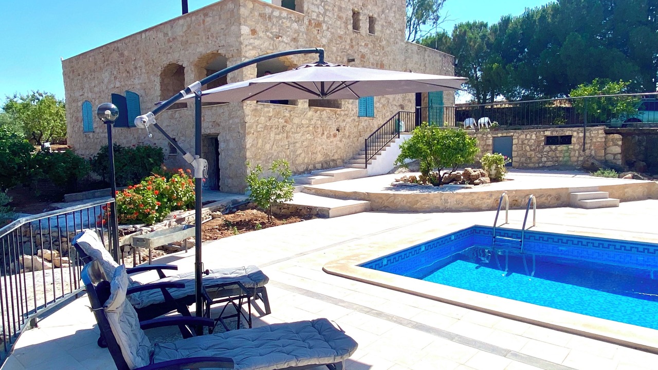 Photo of Outdoor in Zayy