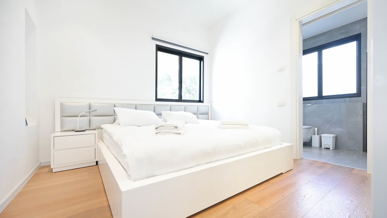 Photo of Bedroom in Old North