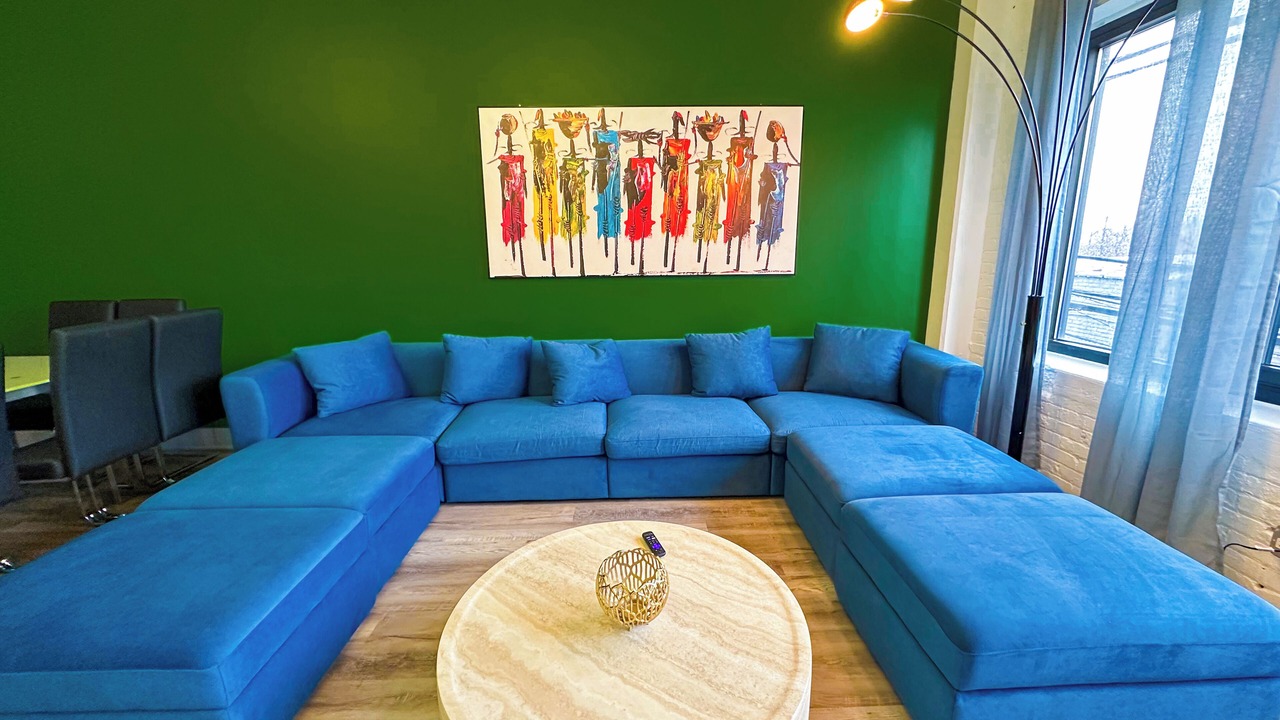 Photo of Livingroom in Near South Side