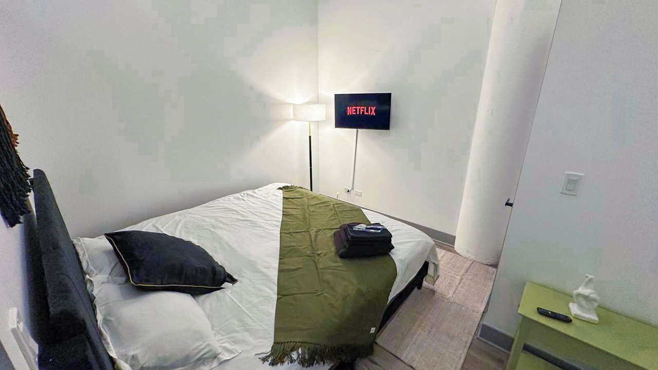 Photo of Bedroom in Near South Side