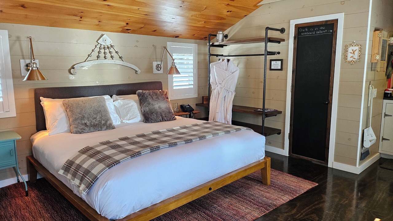 Photo of Bedroom in Livingston Manor