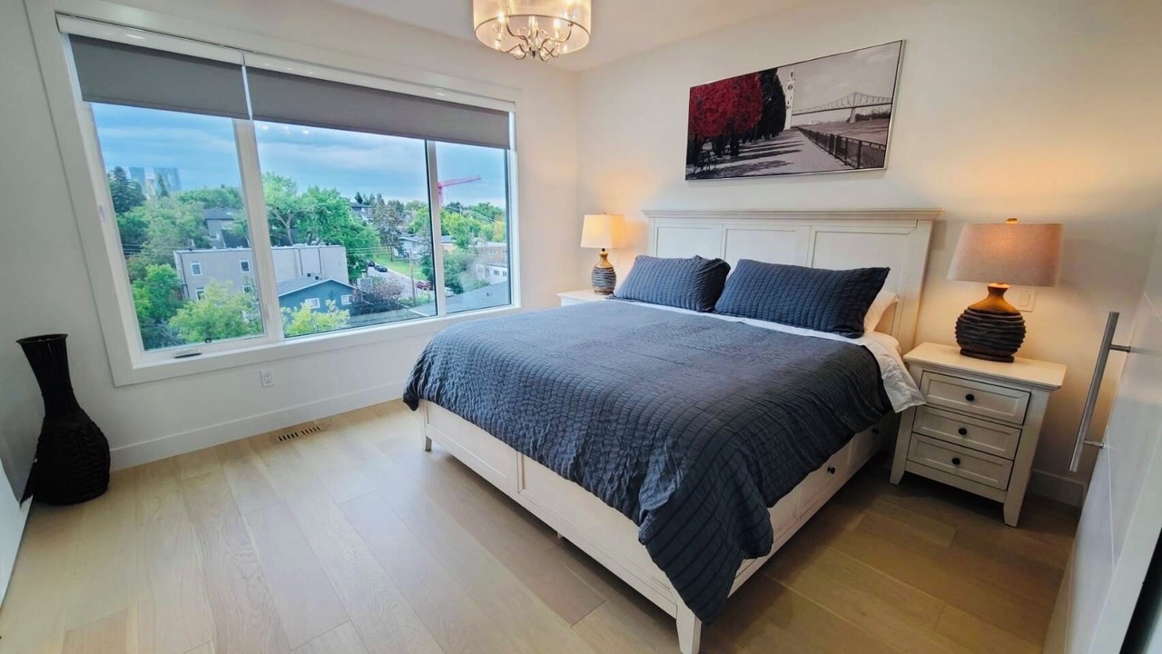 Photo of Bedroom in Parkhill-Stanley Park
