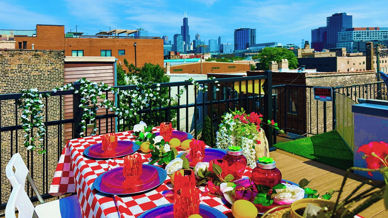 Photo of Outdoor in West Town