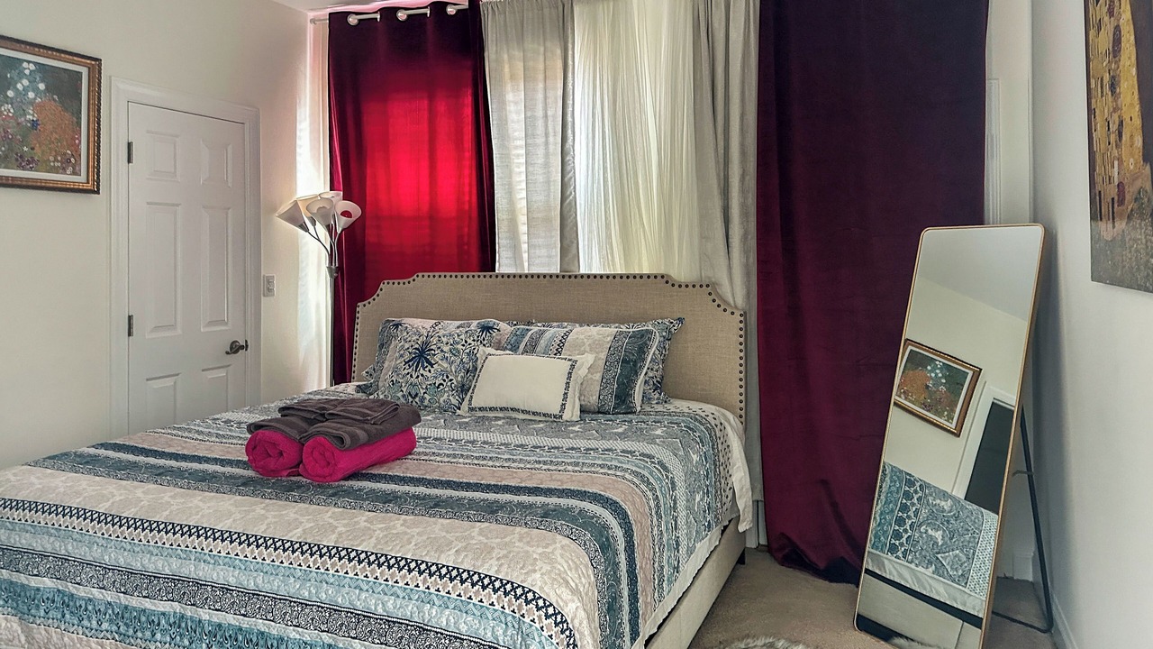 Photo of Bedroom in West Town