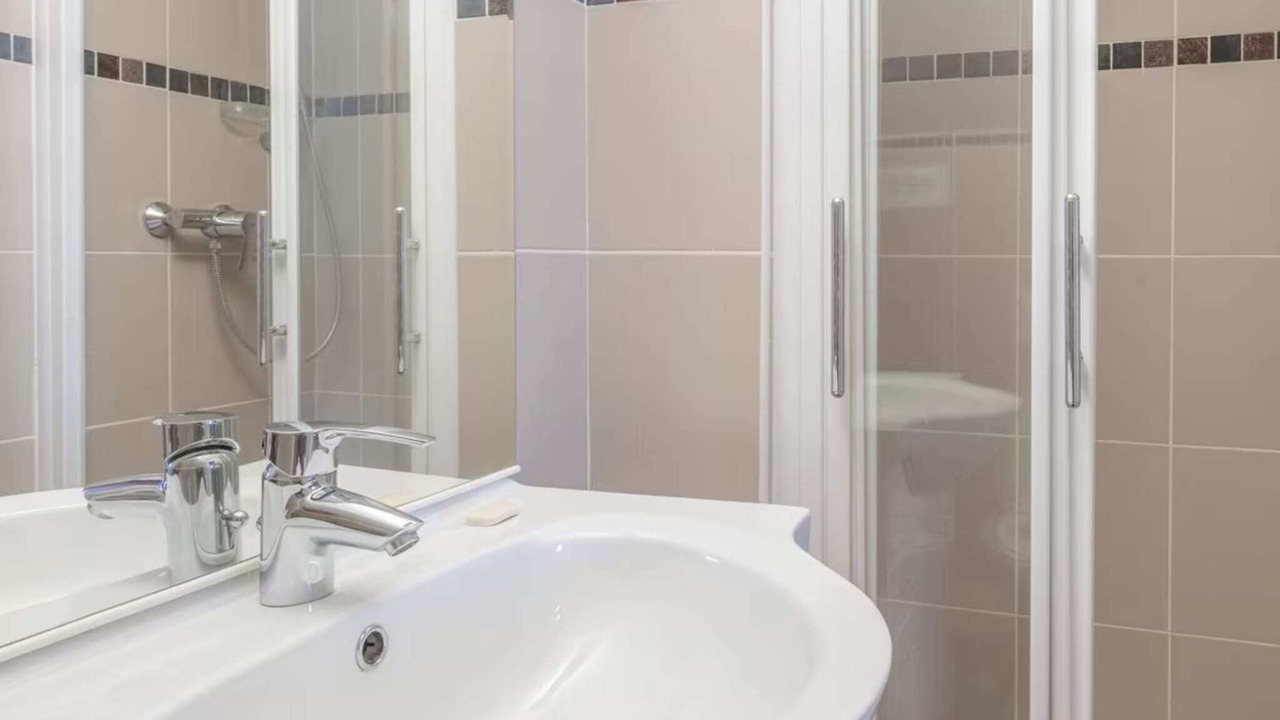 Photo of Bathroom in Viel-Alpe