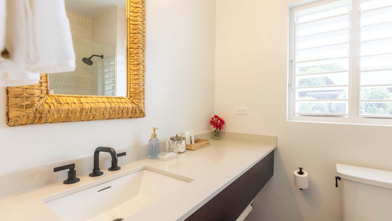 Photo of Bathroom in Salt Gut