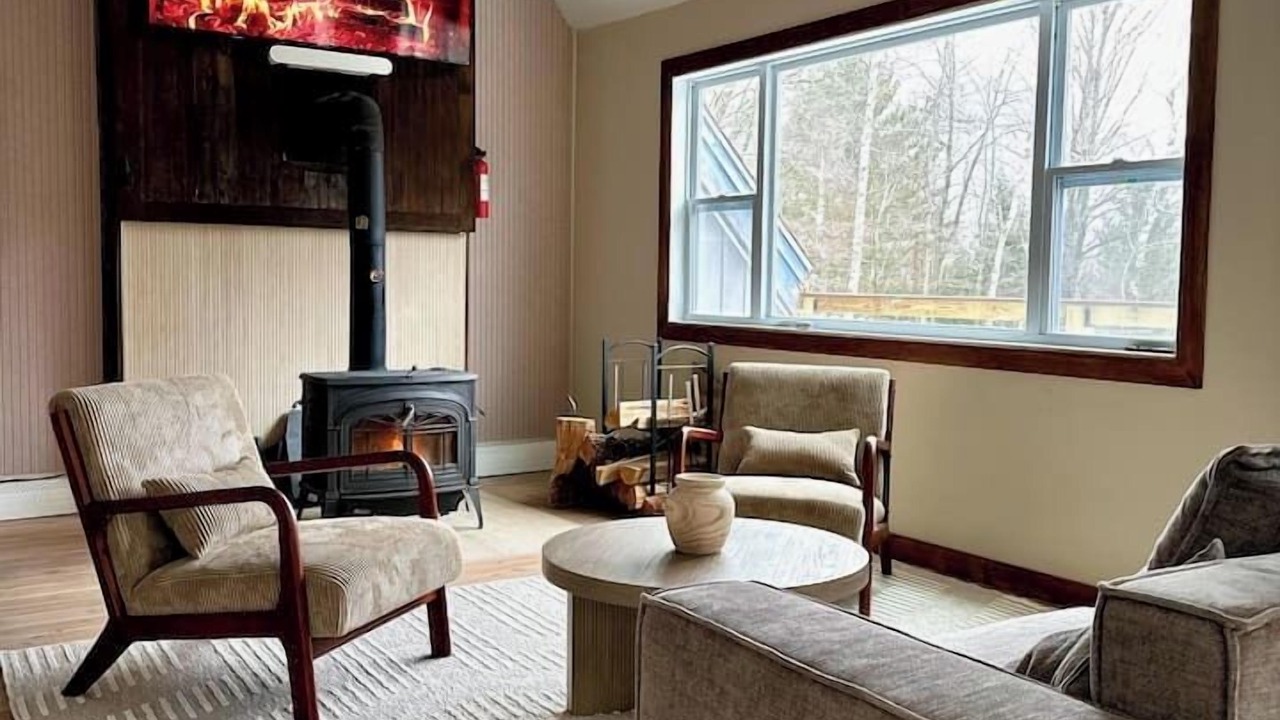 Photo of Bedroom in Pittsfield