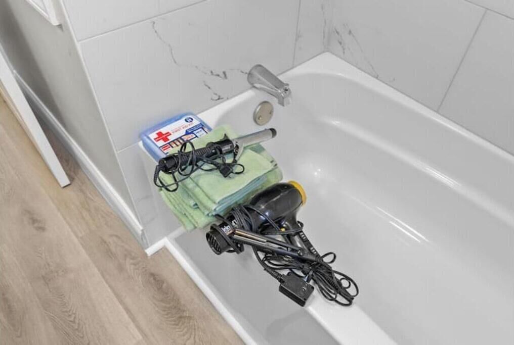 Photo of Bathroom in Southwest Garden
