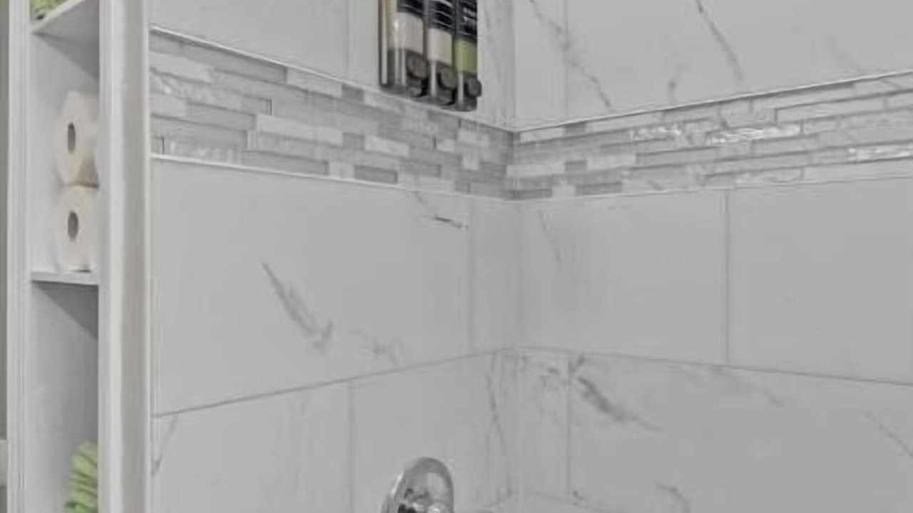 Photo of Bathroom in Southwest Garden