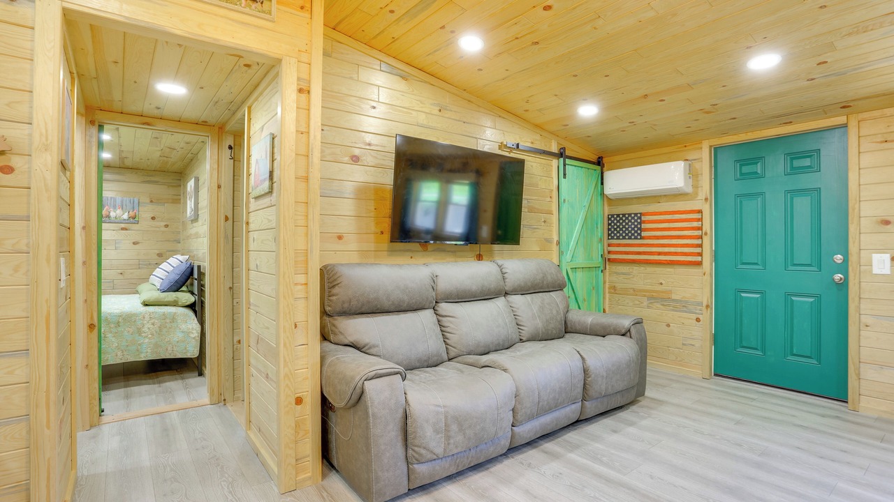 Photo of Livingroom in Callicoon