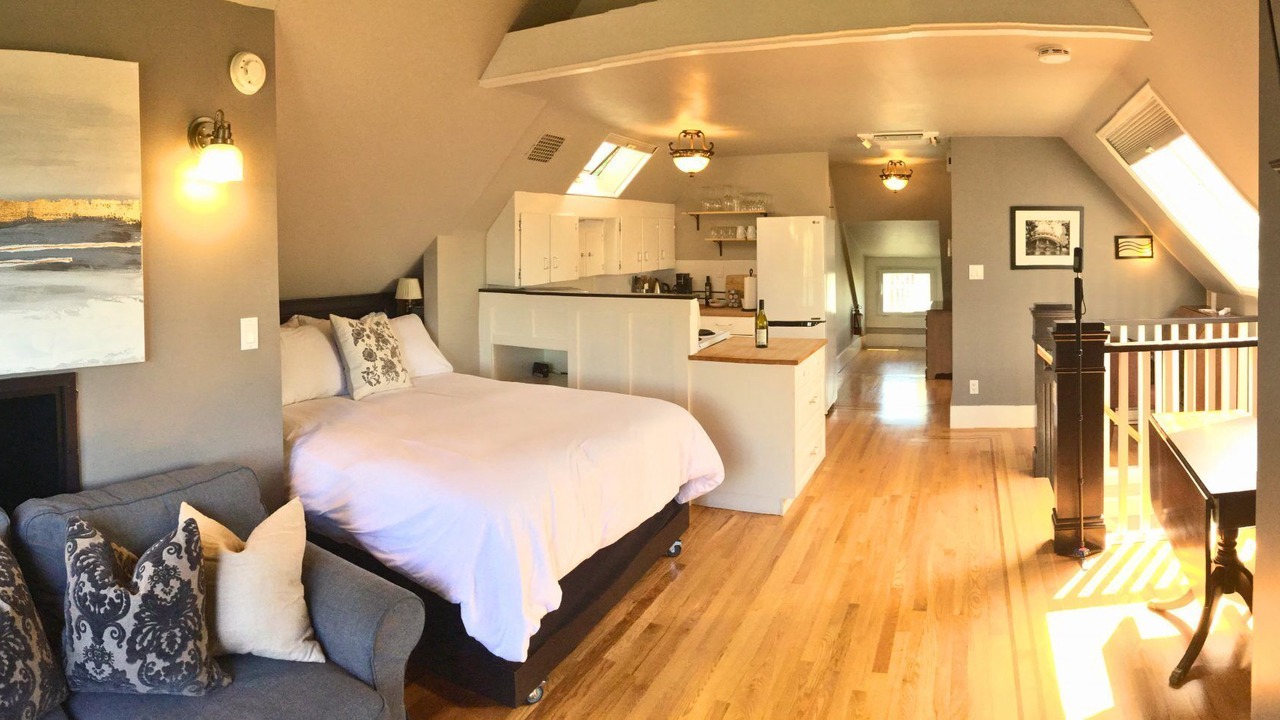 Photo of Bedroom in Grandview-Woodland