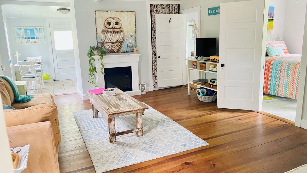 Photo of Bedroom in Old Saybrook