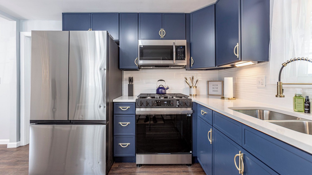 Photo of Kitchen in Center