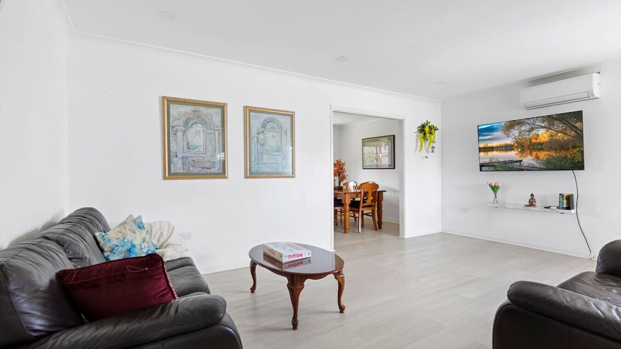 Photo of Livingroom in Werrington