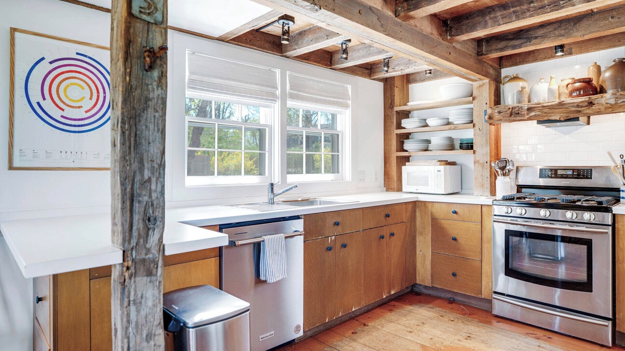 Photo of Kitchen in Amagansett North
