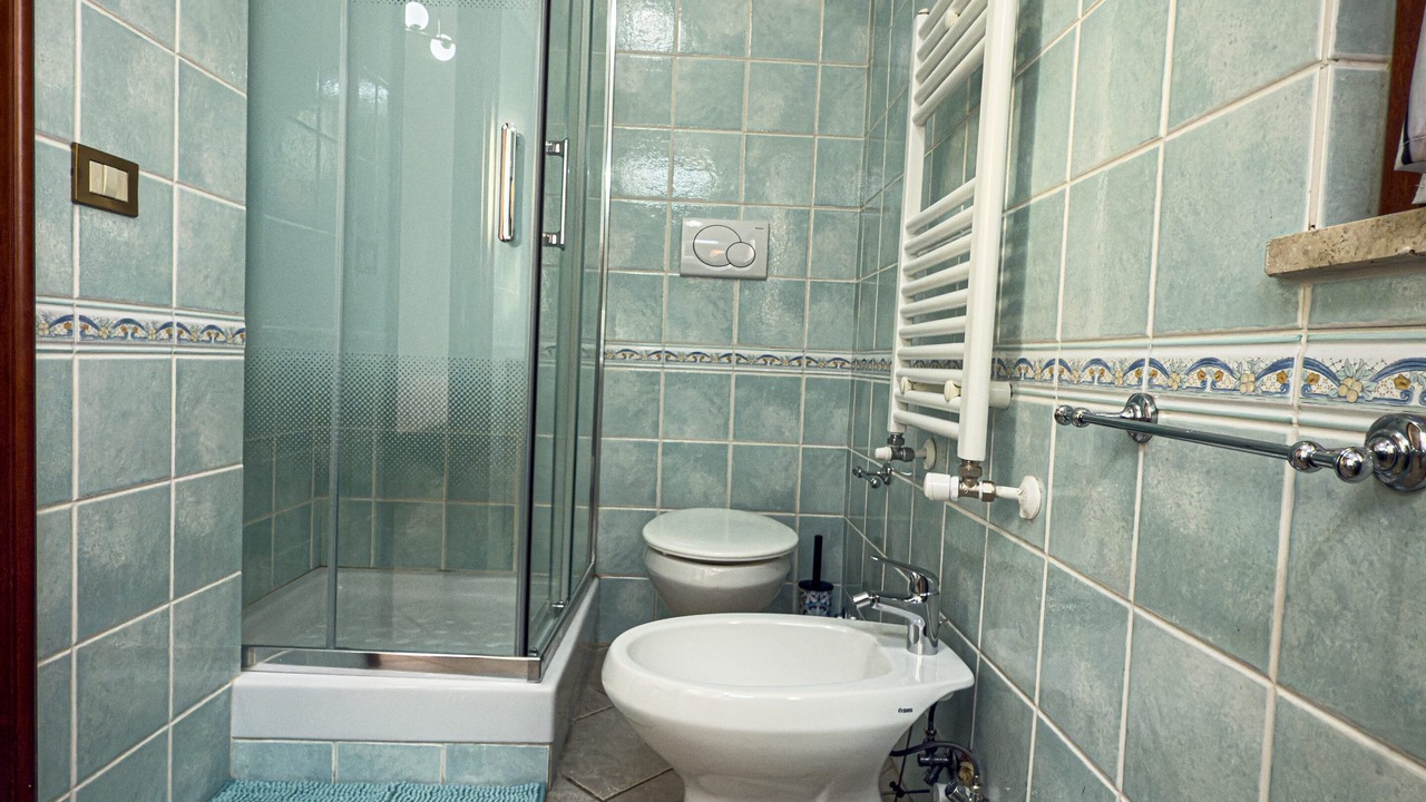 Photo of Bathroom in Zona XXXII Acilia Nord