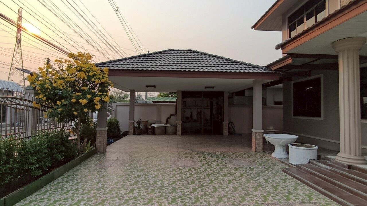 Photo of Patio Balcony in Siri Watthana Niwet