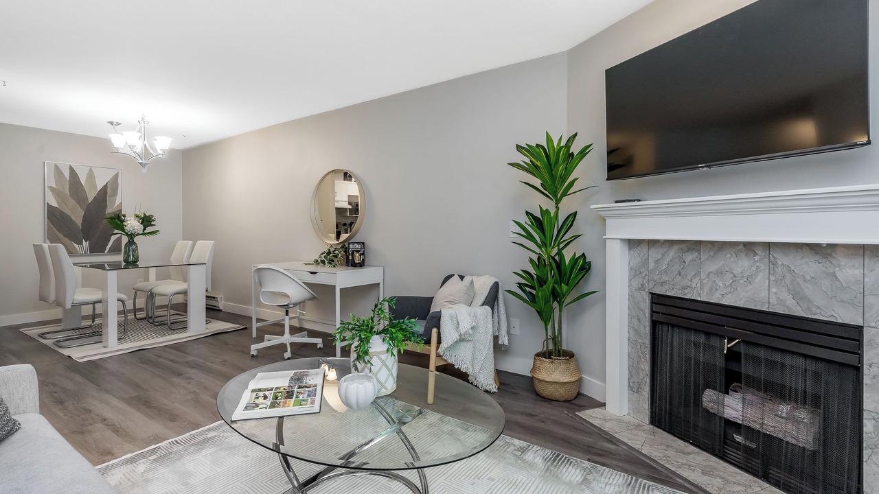Photo of Livingroom in Abbotsford