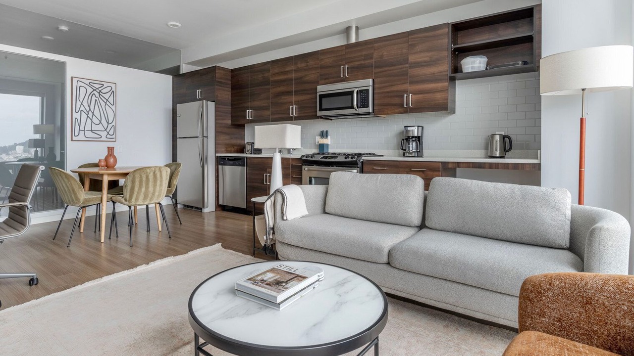 Photo of Livingroom in Civic Center