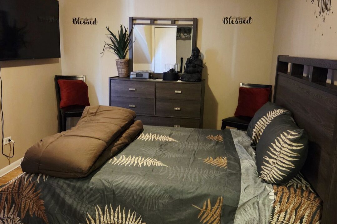 Photo of Bedroom in West Pullman