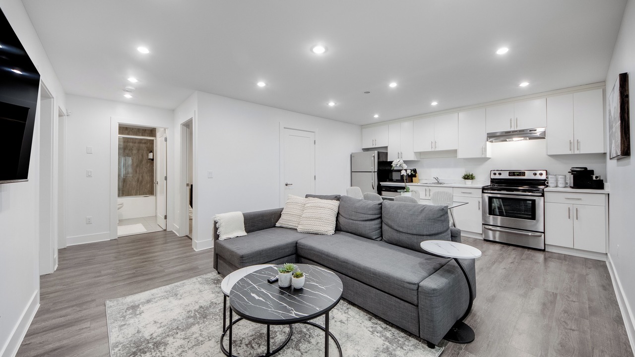 Photo of Livingroom in North Vancouver